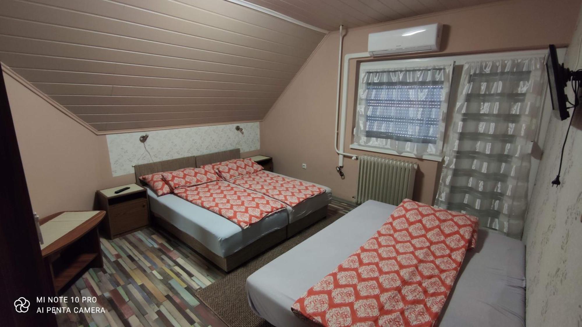 Apartman Anikó Vendégház Harkány Kültér fotó